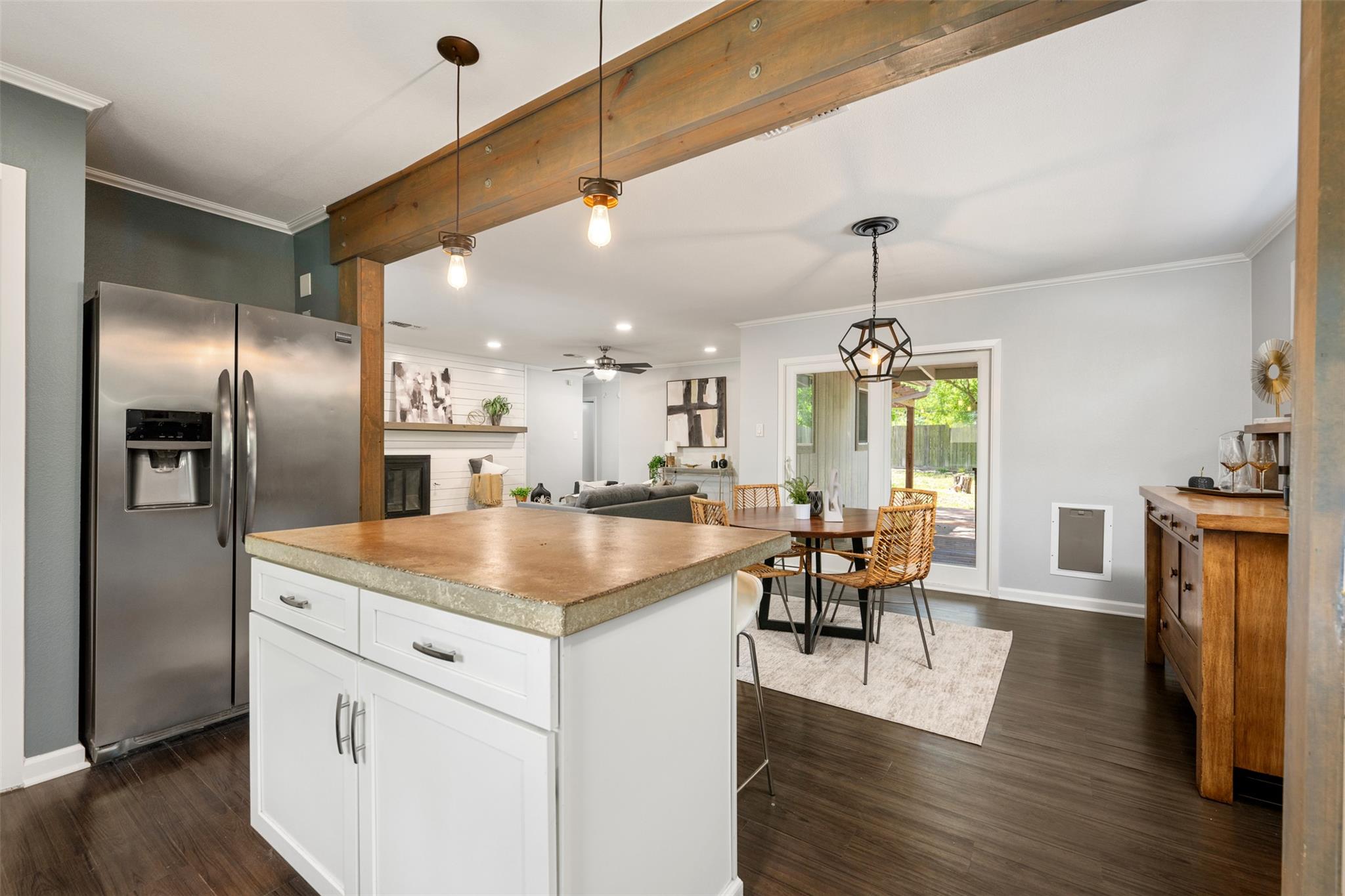 3207 Harpers Ferry Ln, Austin, TX 78745