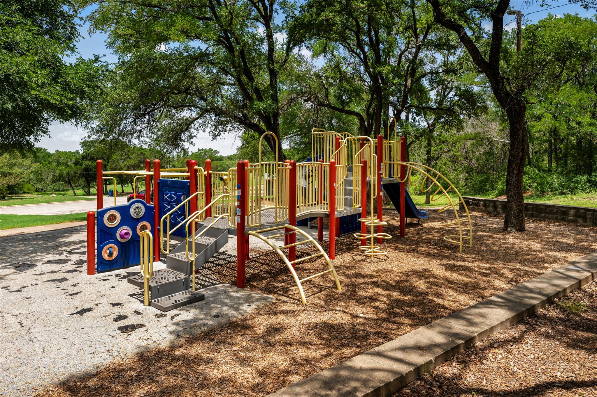 3207 Harpers Ferry Ln, Austin, TX 78745