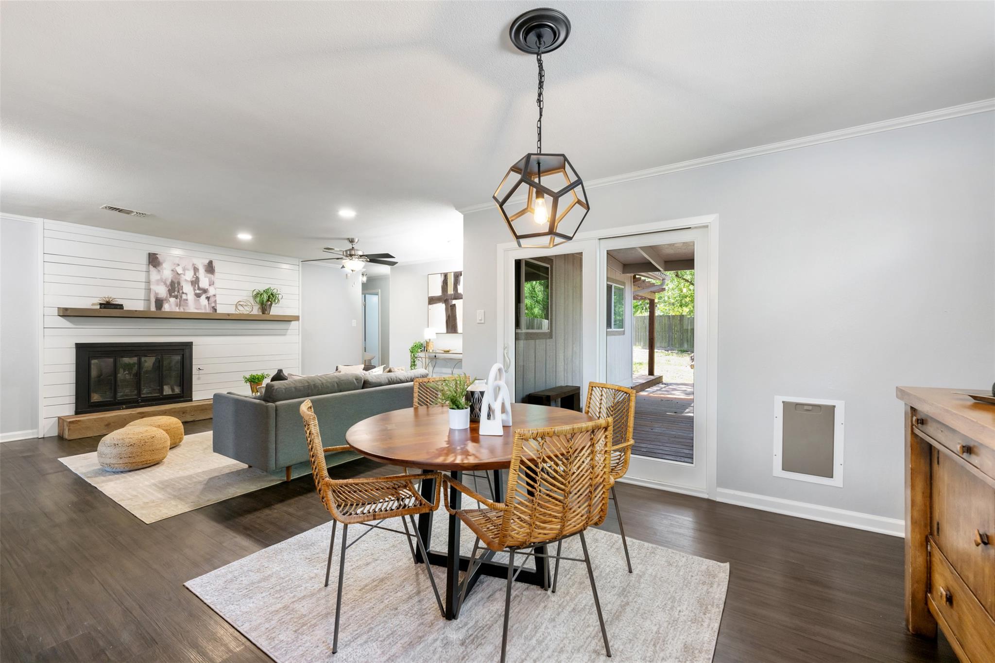 3207 Harpers Ferry Ln, Austin, TX 78745