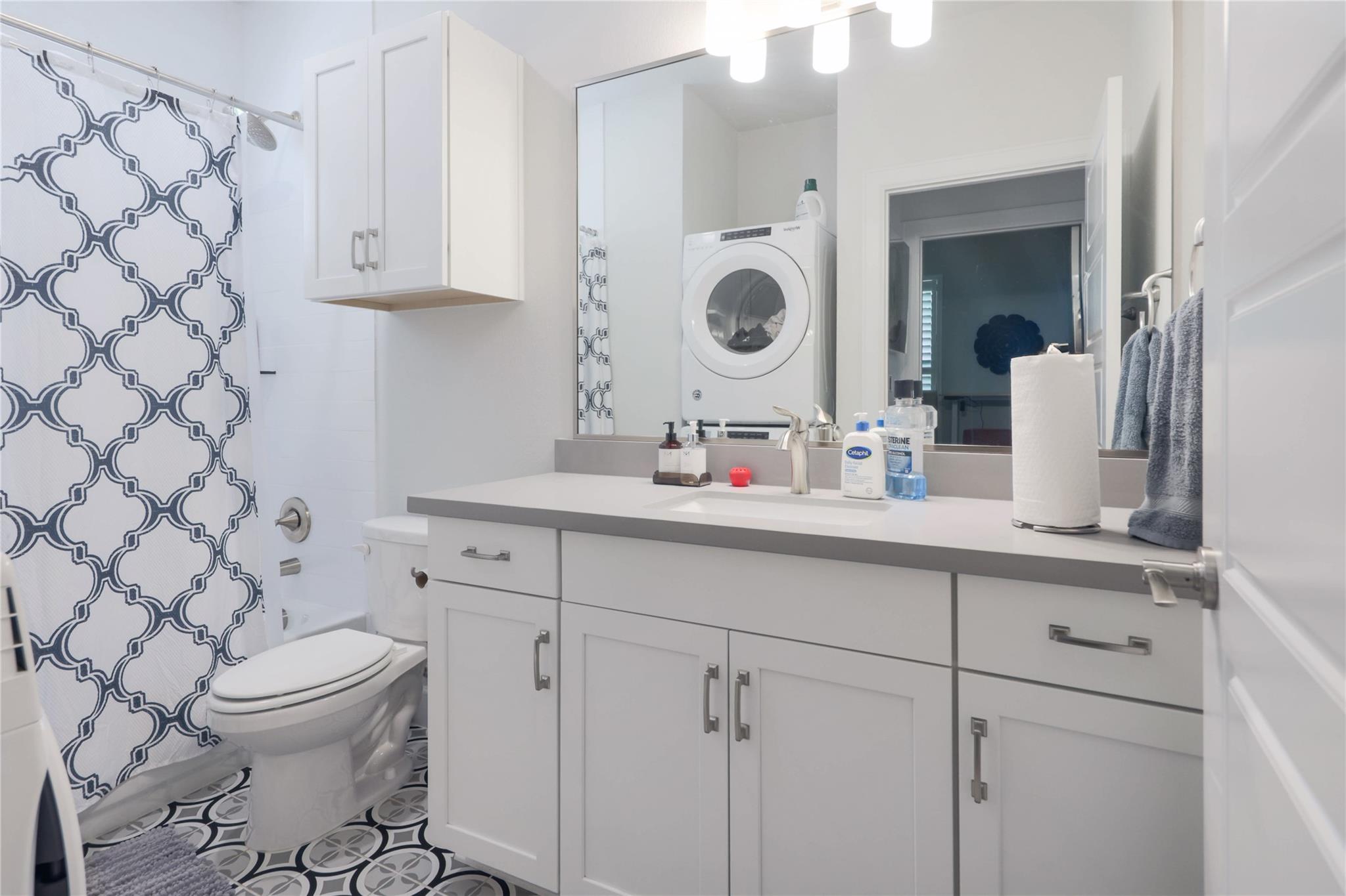 2305 Shamrock Avenue Ave # 2, Austin, TX 78757