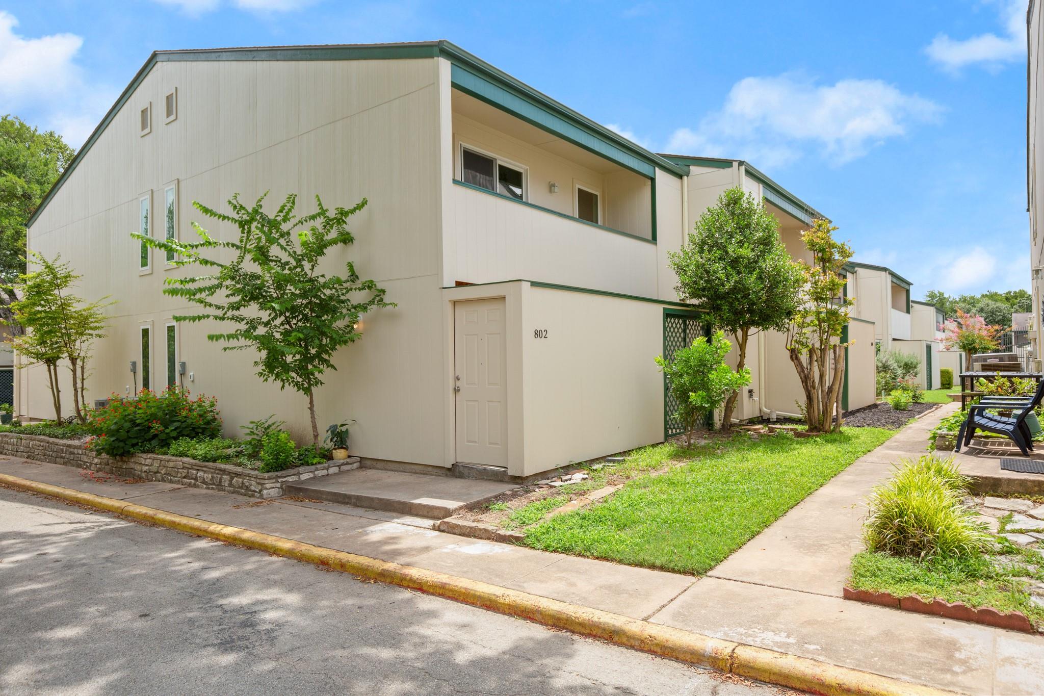 6718 SILVERMINE Dr # 802, Austin, TX 78736