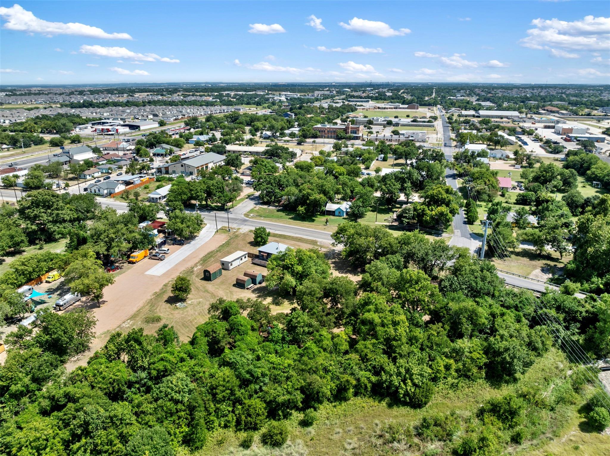 303 W Broade St, Leander, TX 78641