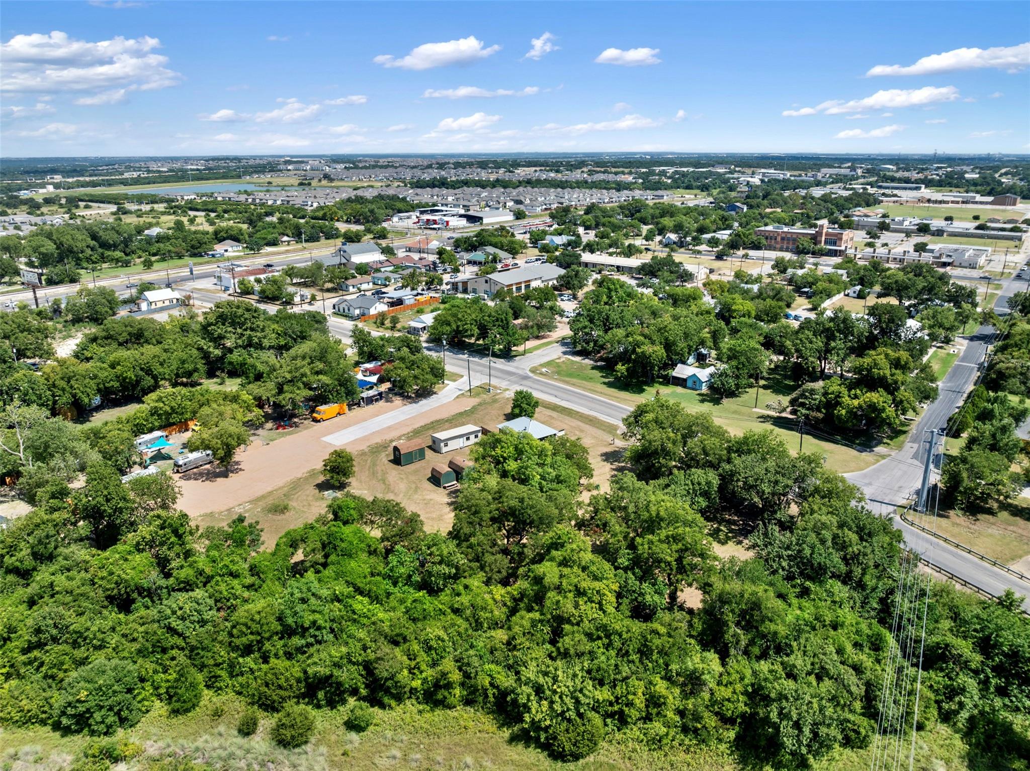 303 W Broade St, Leander, TX 78641