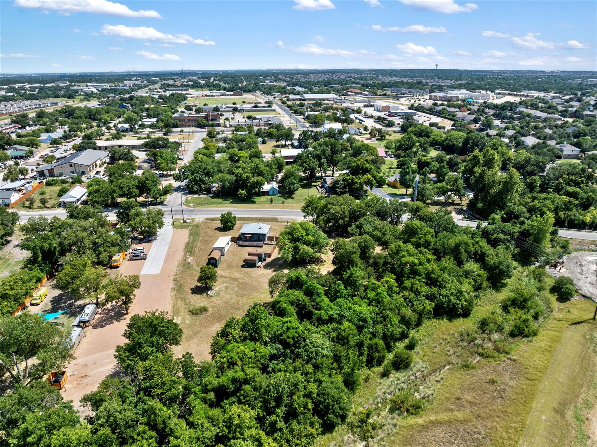 303 W Broade St, Leander, TX 78641
