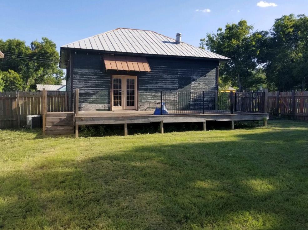 303 W Broade St, Leander, TX 78641