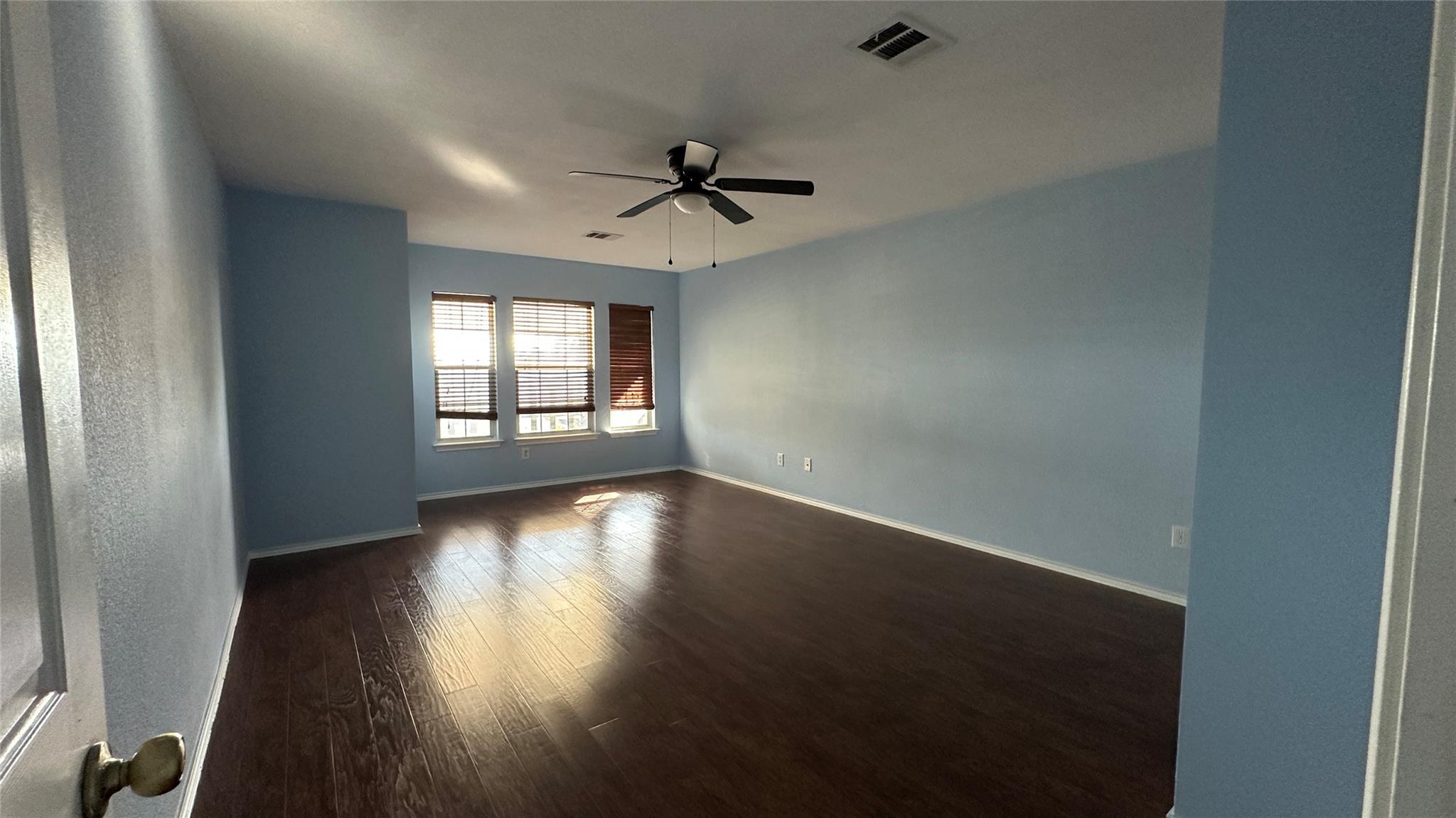 13105 Lofton Cliff Dr, Del Valle, TX 78617