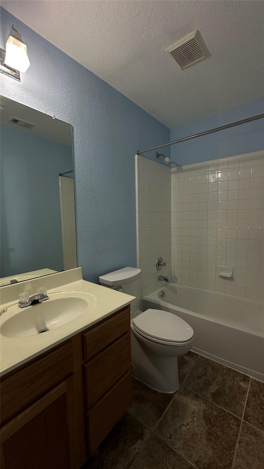 13105 Lofton Cliff Dr, Del Valle, TX 78617
