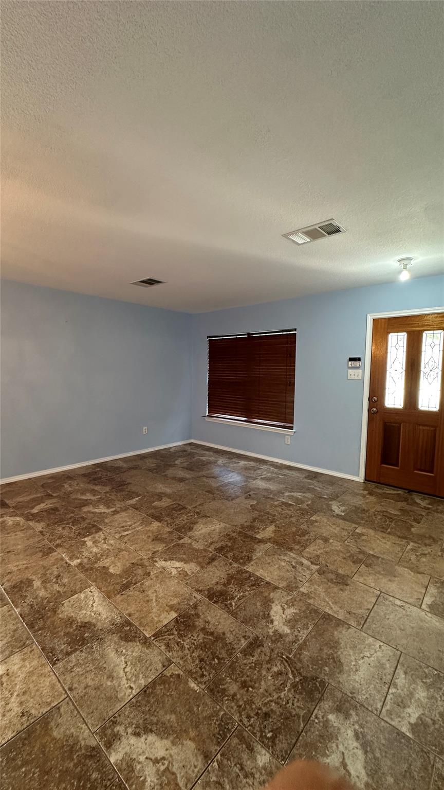 13105 Lofton Cliff Dr, Del Valle, TX 78617