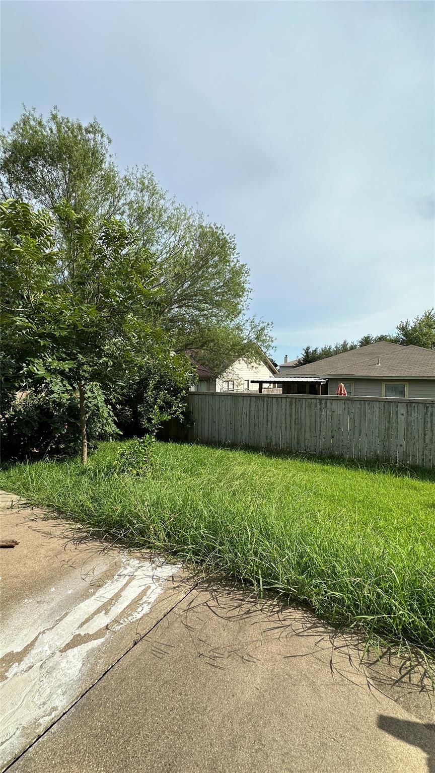 13105 Lofton Cliff Dr, Del Valle, TX 78617