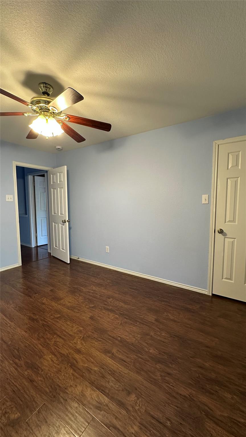 13105 Lofton Cliff Dr, Del Valle, TX 78617