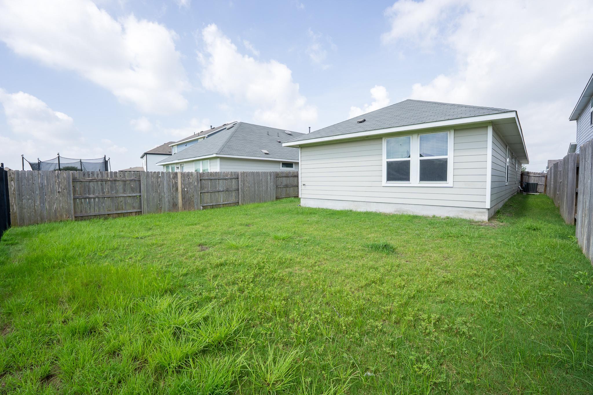 5865 Urbano Bnd, Round Rock, TX 78665