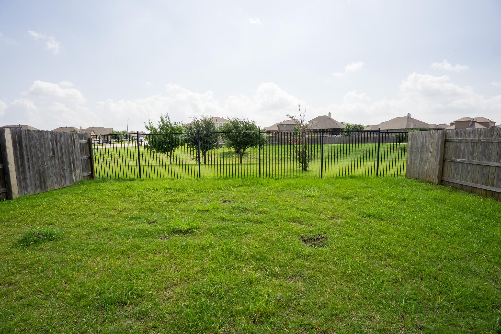 5865 Urbano Bnd, Round Rock, TX 78665