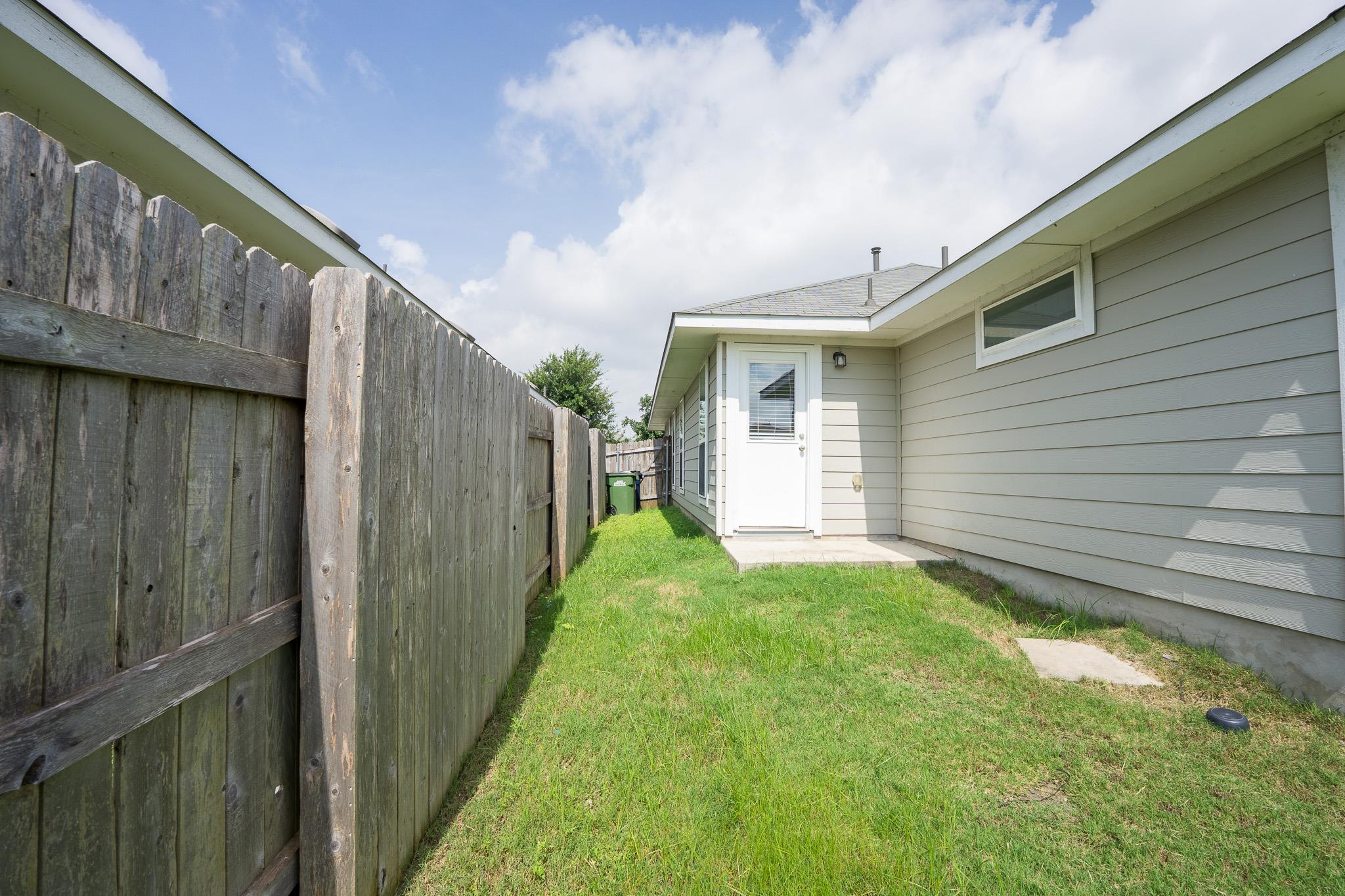 5865 Urbano Bnd, Round Rock, TX 78665