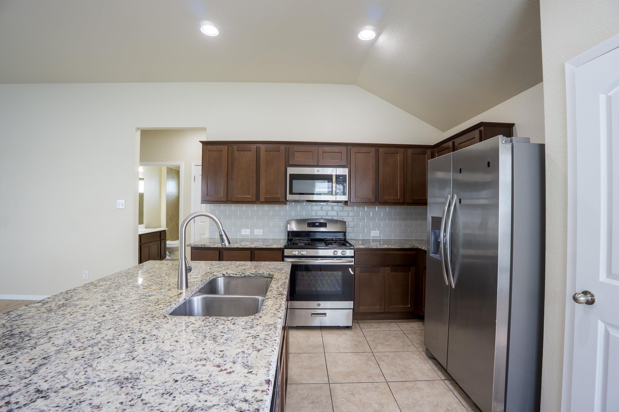 5865 Urbano Bnd, Round Rock, TX 78665