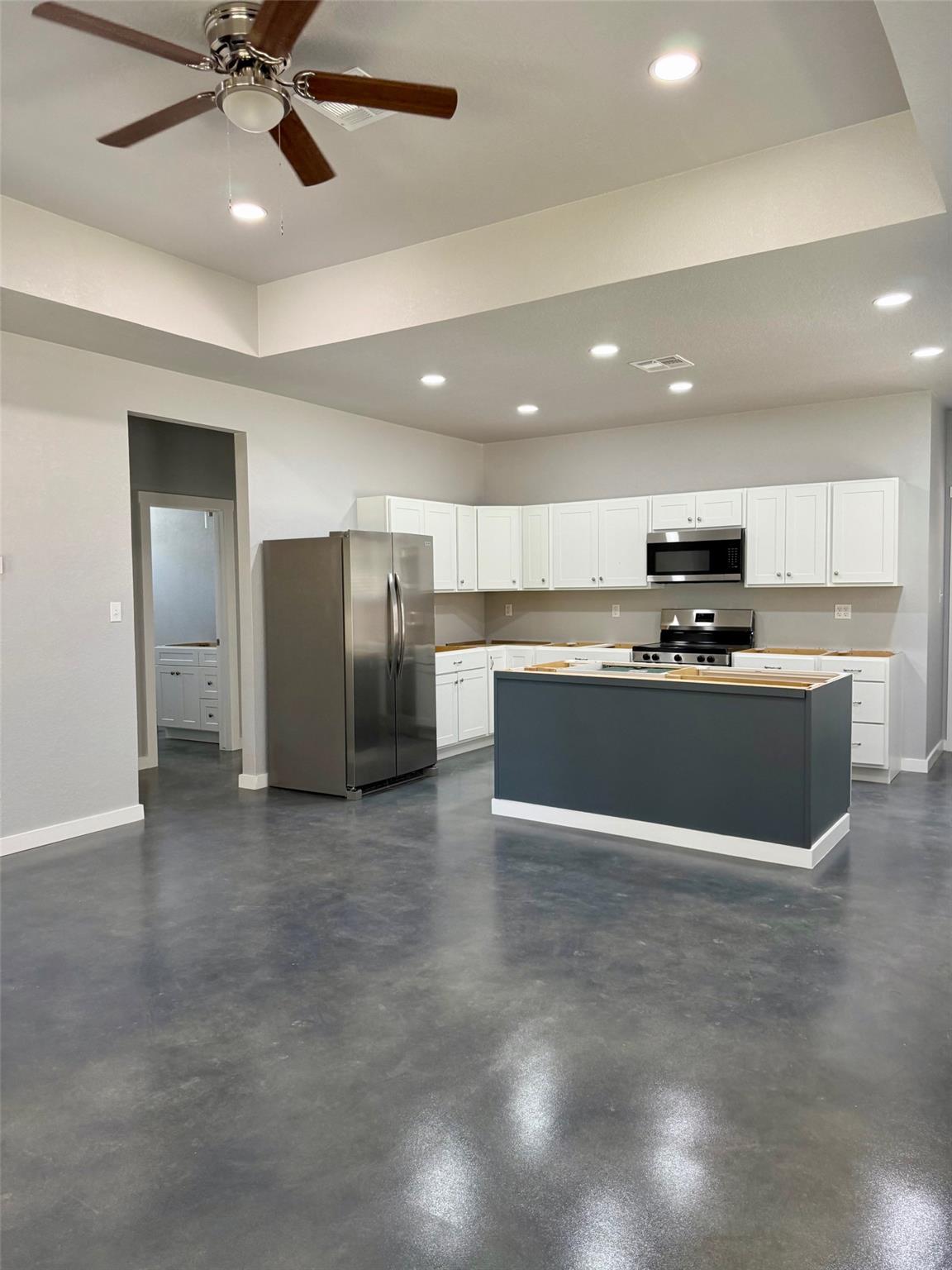 506 N Crockett Ave, Cameron, TX 76520