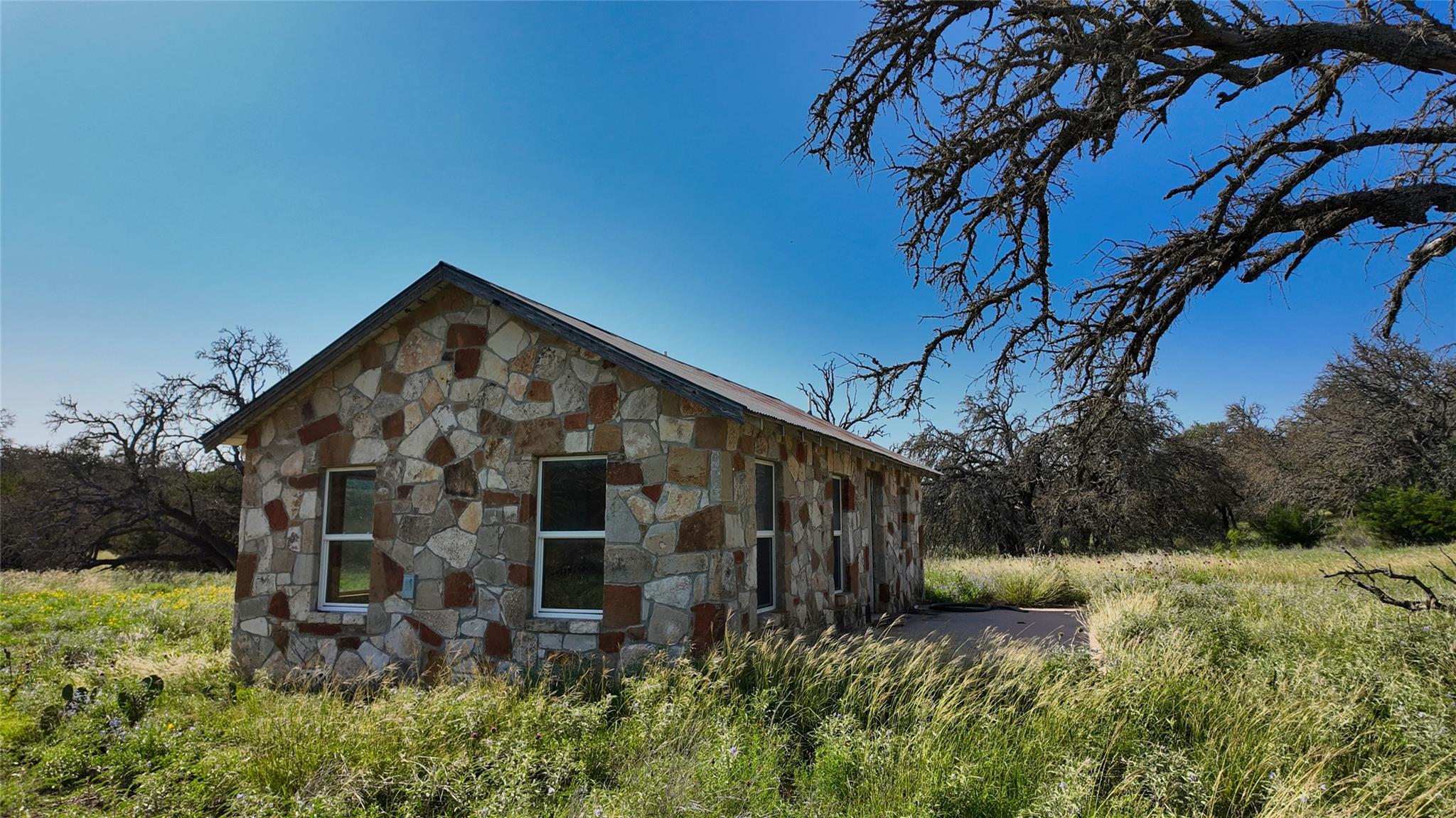 857 NW Dallas Josie Rd, Harper, TX 78631