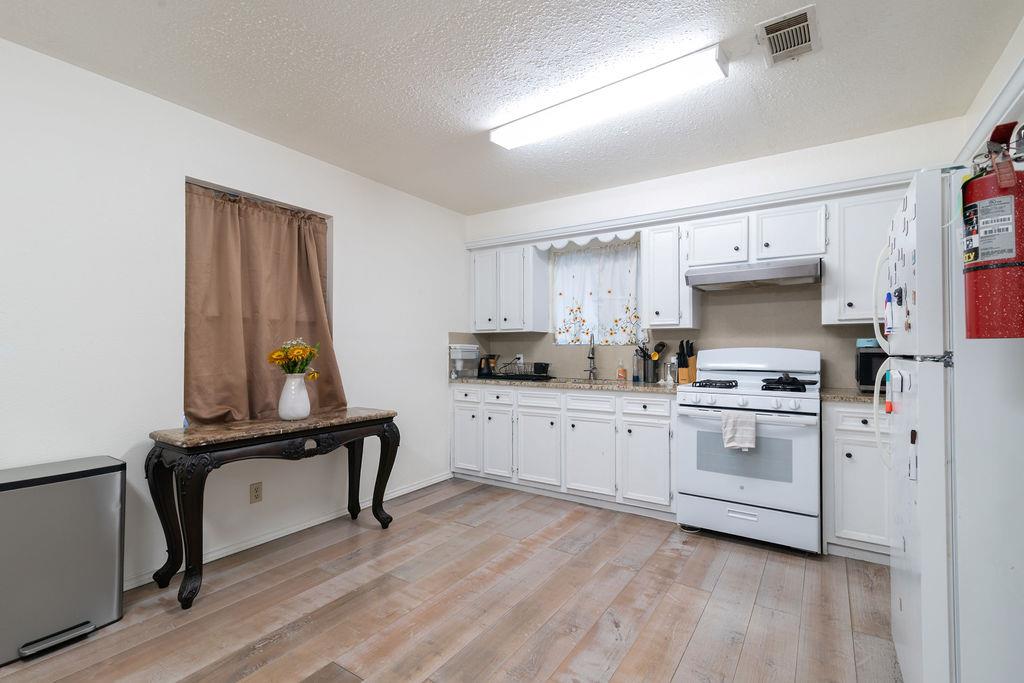 1106 Saucedo St, Austin, TX 78721