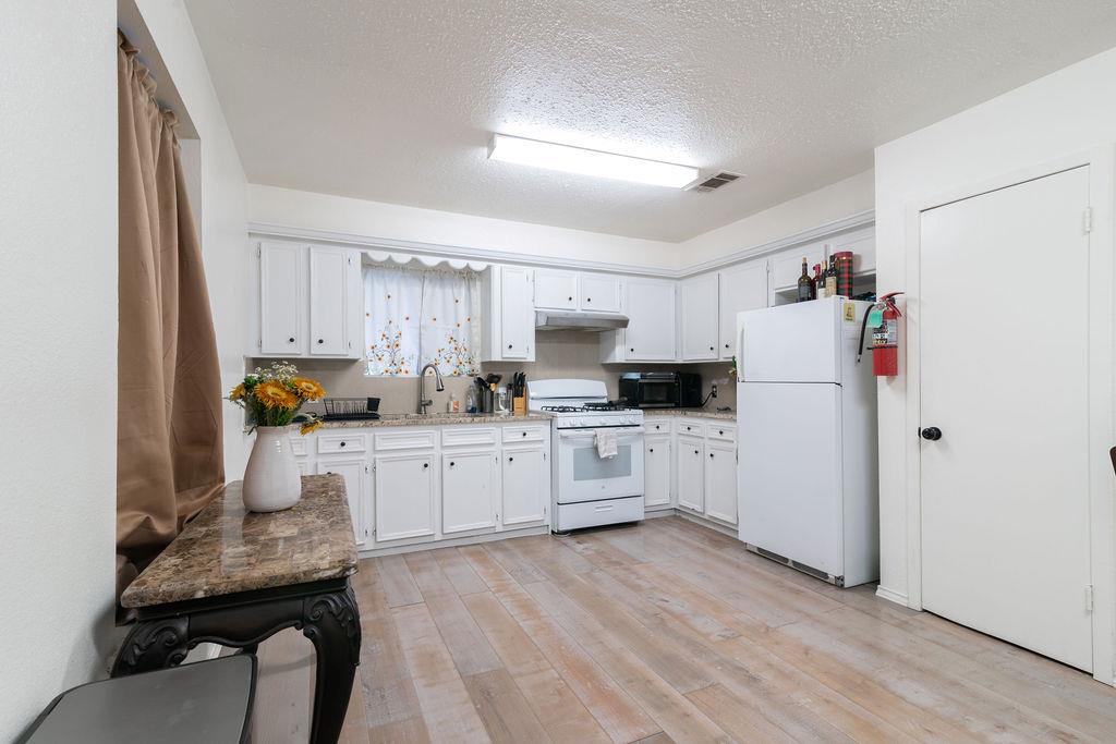 1106 Saucedo St, Austin, TX 78721