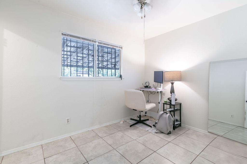 1106 Saucedo St, Austin, TX 78721
