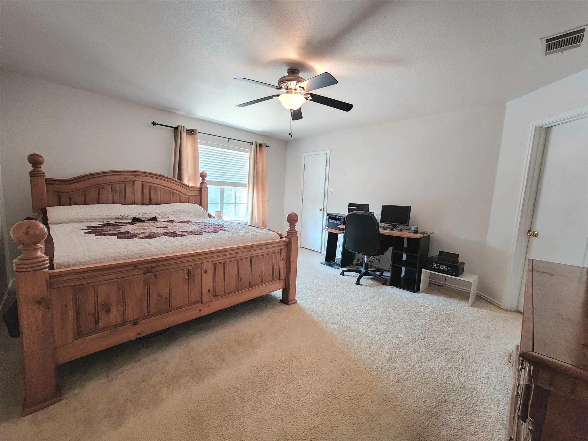 203 Pheasant Trl, Bastrop, TX 78602