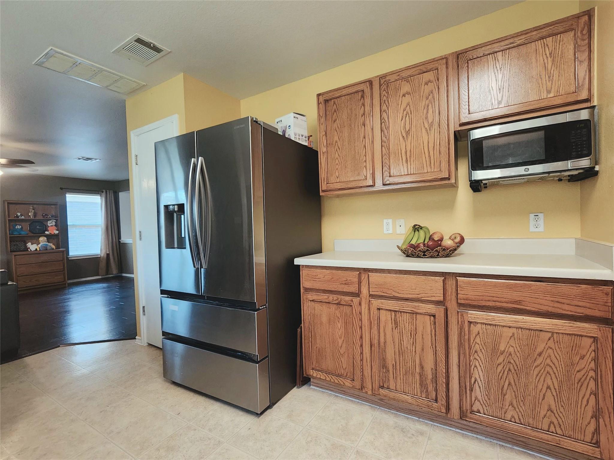 203 Pheasant Trl, Bastrop, TX 78602