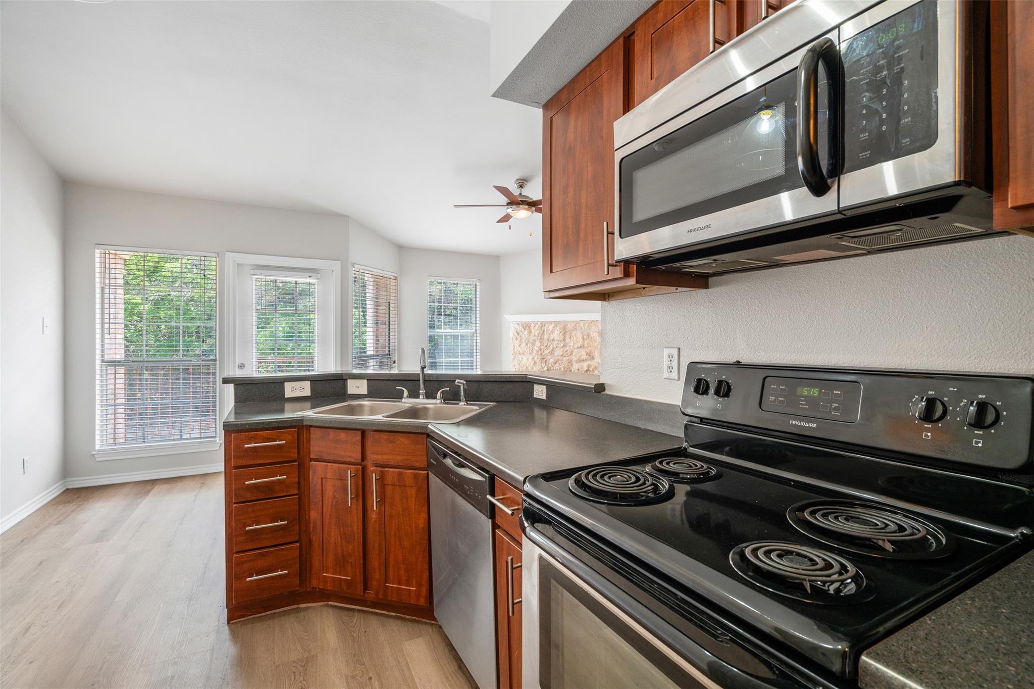 6804 N Capital Of TX # 524, Austin, TX 78731