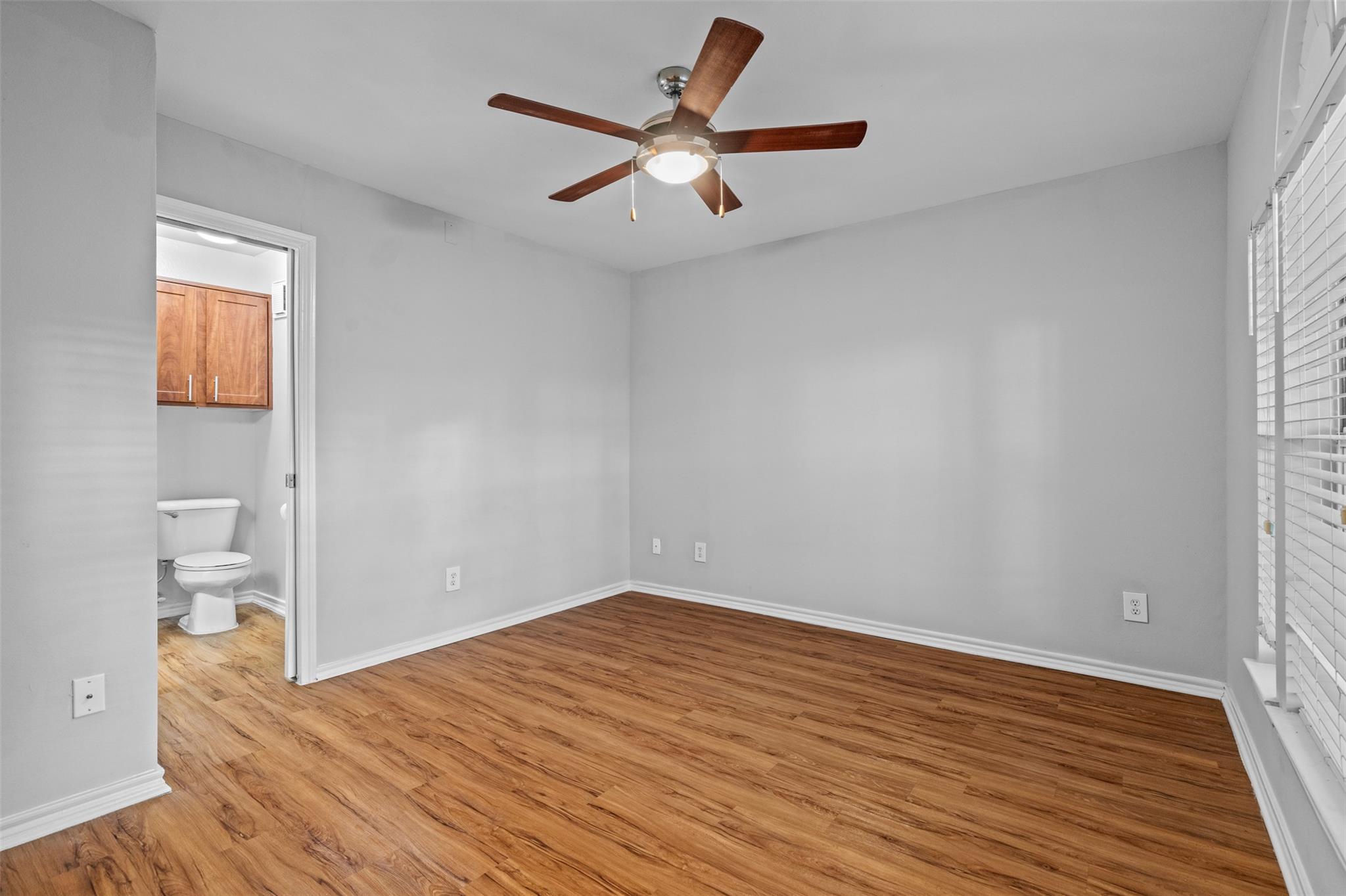 6804 N Capital Of TX Hwy # 521, Austin, TX 78731