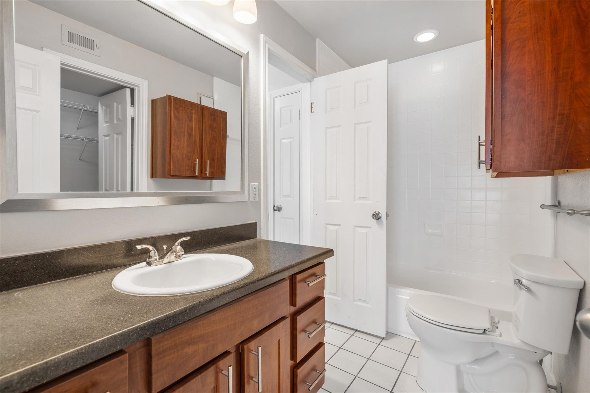 6804 N Capital Of TX # 524, Austin, TX 78731