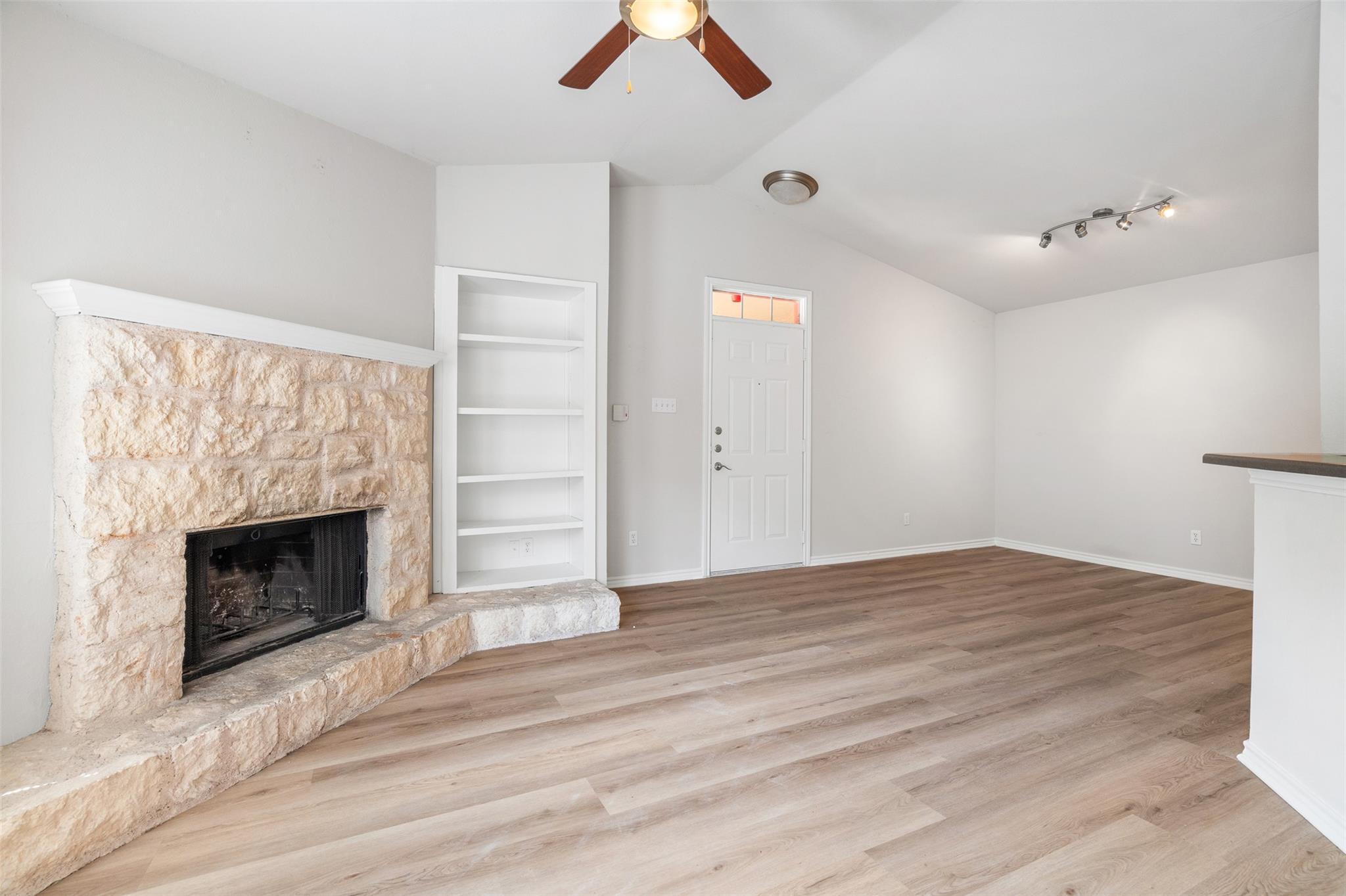 6804 N Capital Of TX # 524, Austin, TX 78731