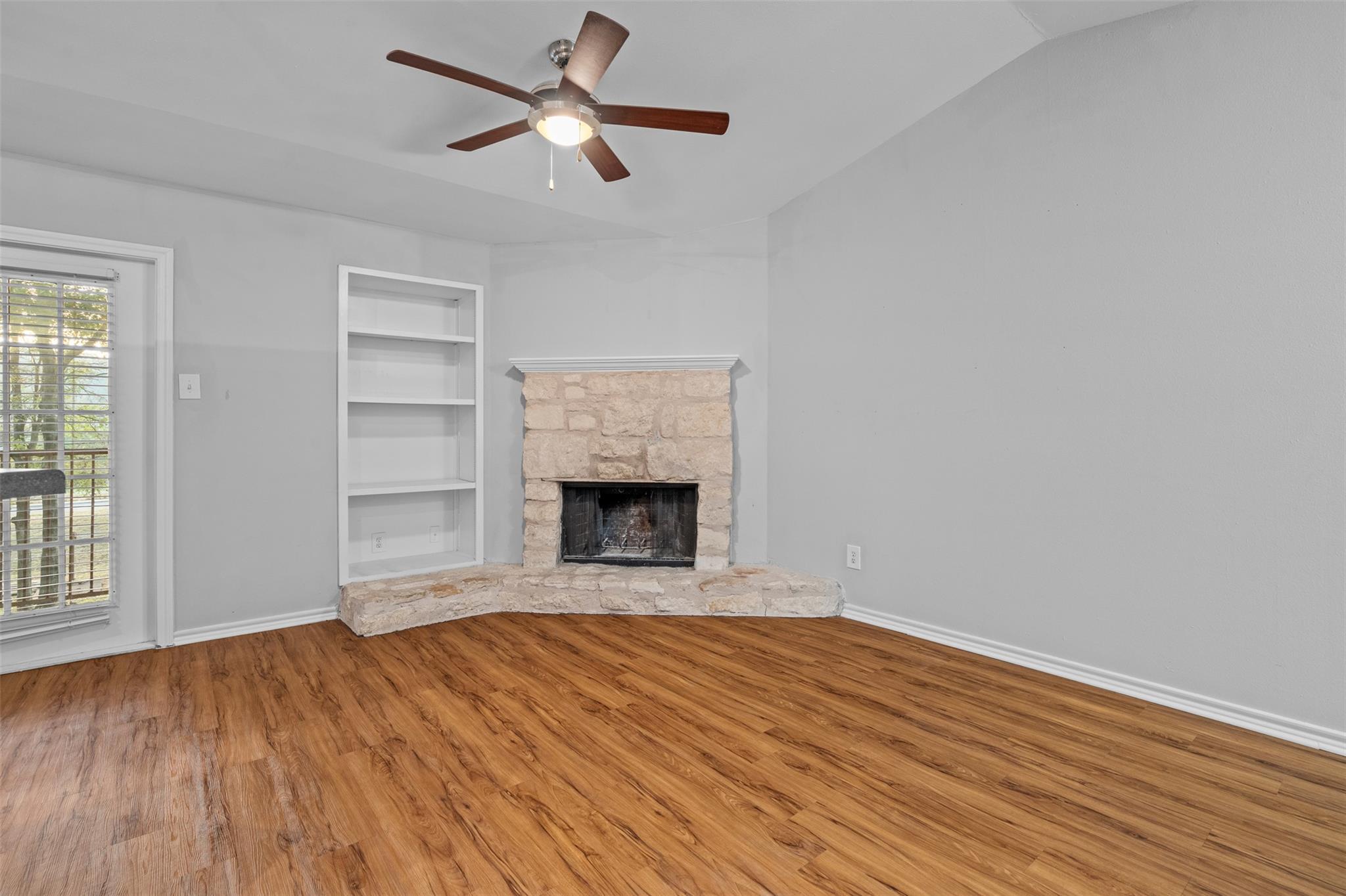 6804 N Capital Of TX Hwy # 521, Austin, TX 78731