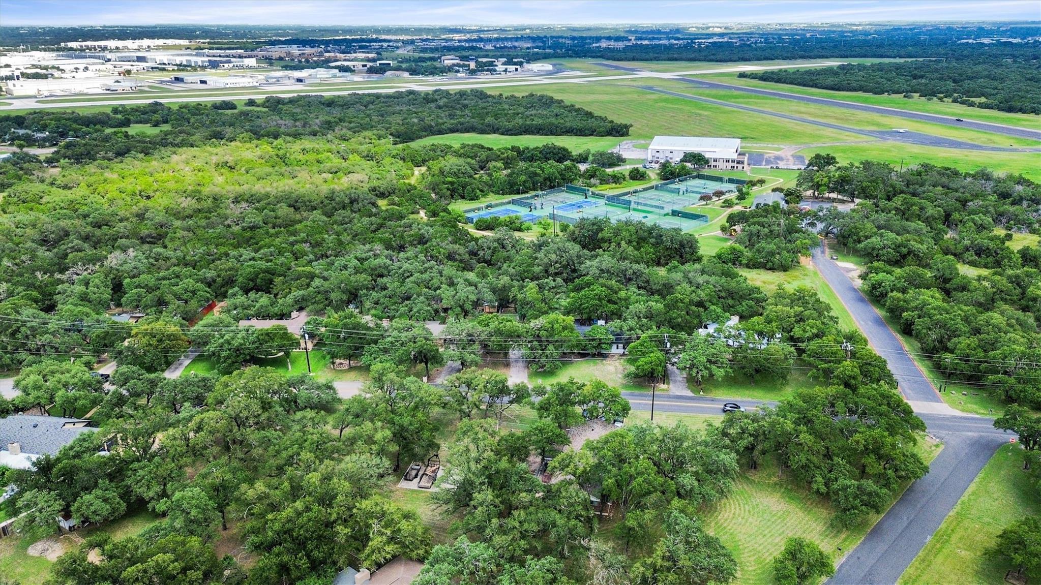 4001 Granada Dr, Georgetown, TX 78628
