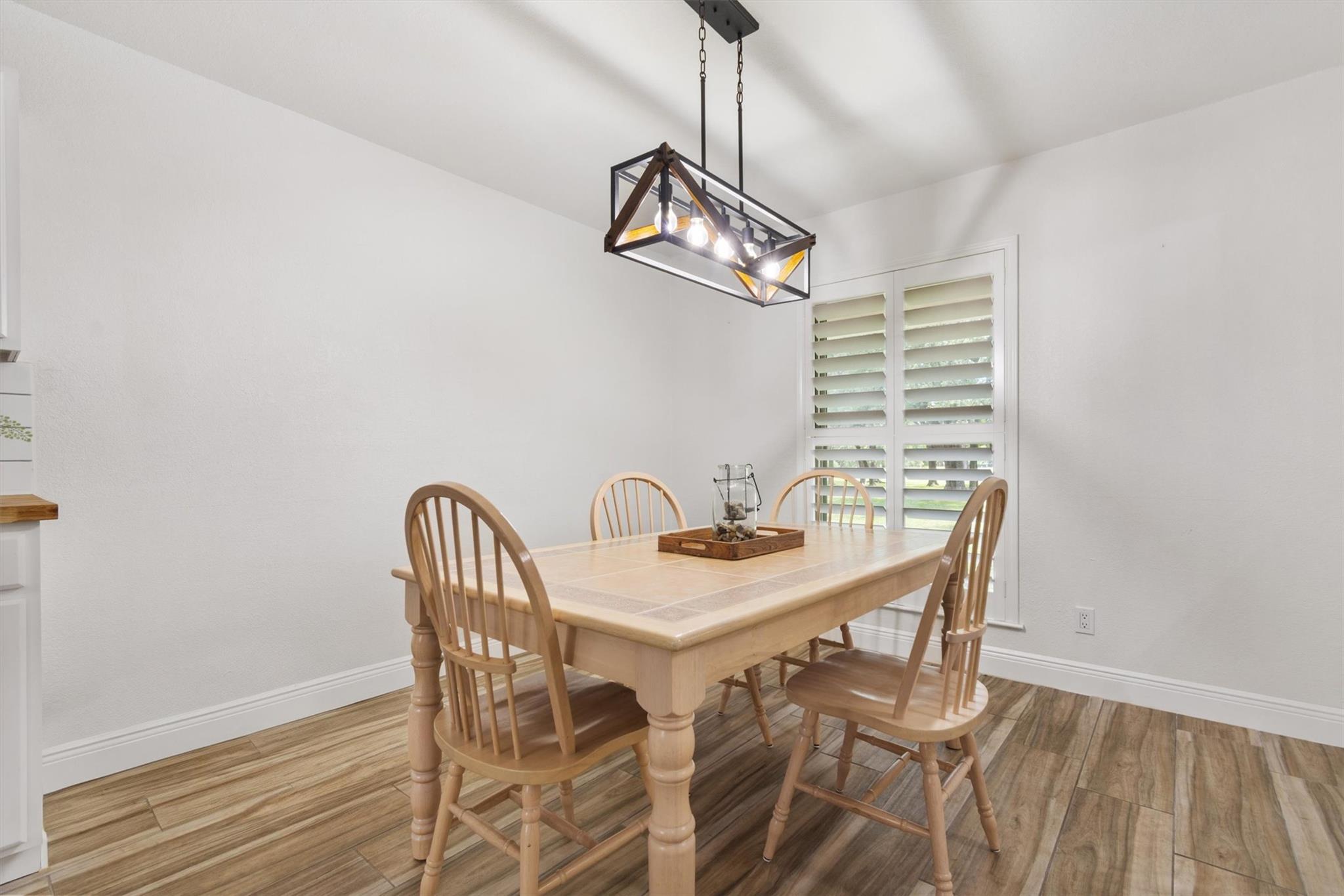 4001 Granada Dr, Georgetown, TX 78628