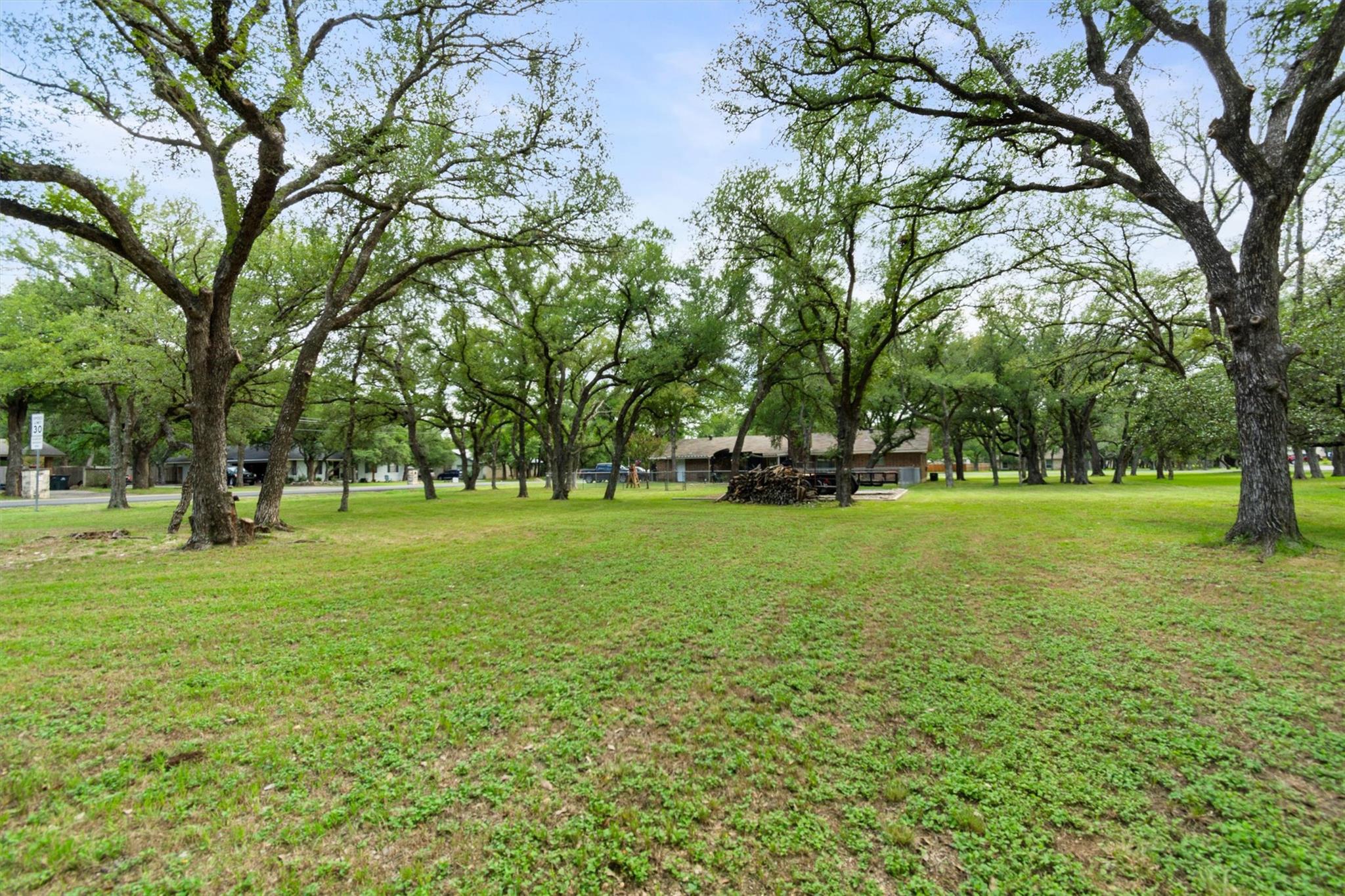 4001 Granada Dr, Georgetown, TX 78628