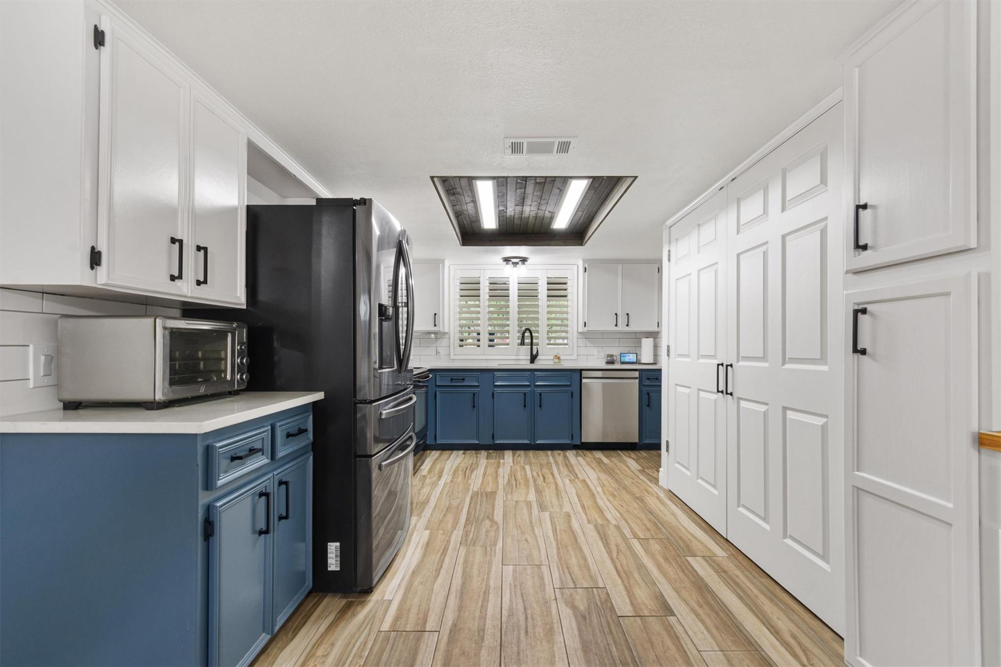 4001 Granada Dr, Georgetown, TX 78628