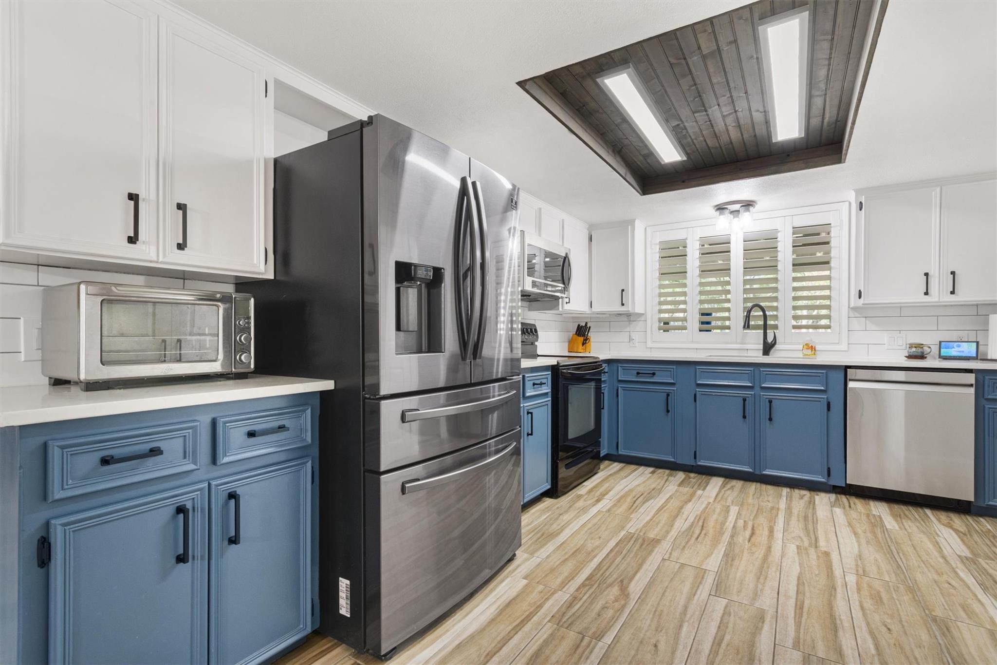 4001 Granada Dr, Georgetown, TX 78628