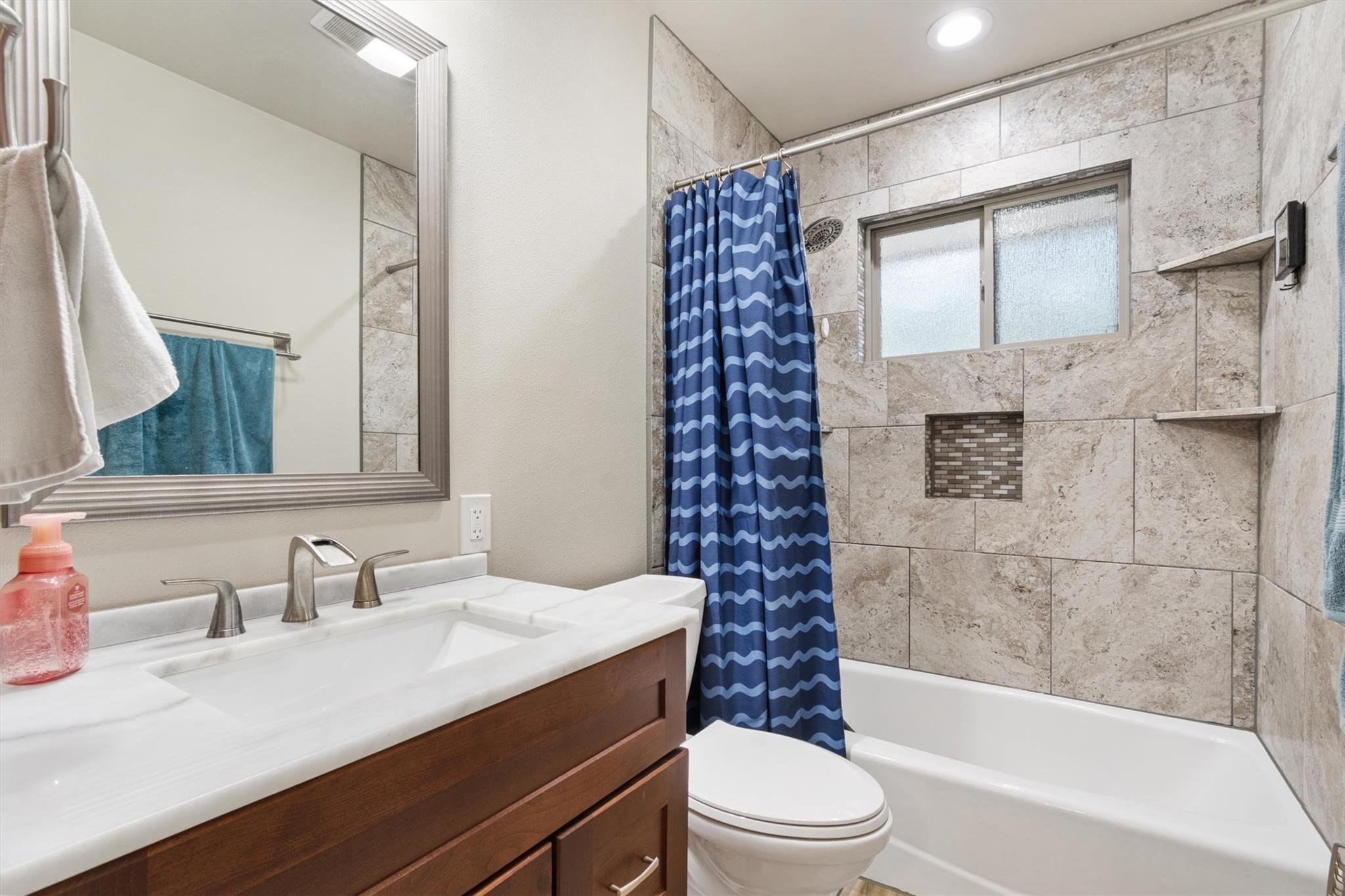 4001 Granada Dr, Georgetown, TX 78628