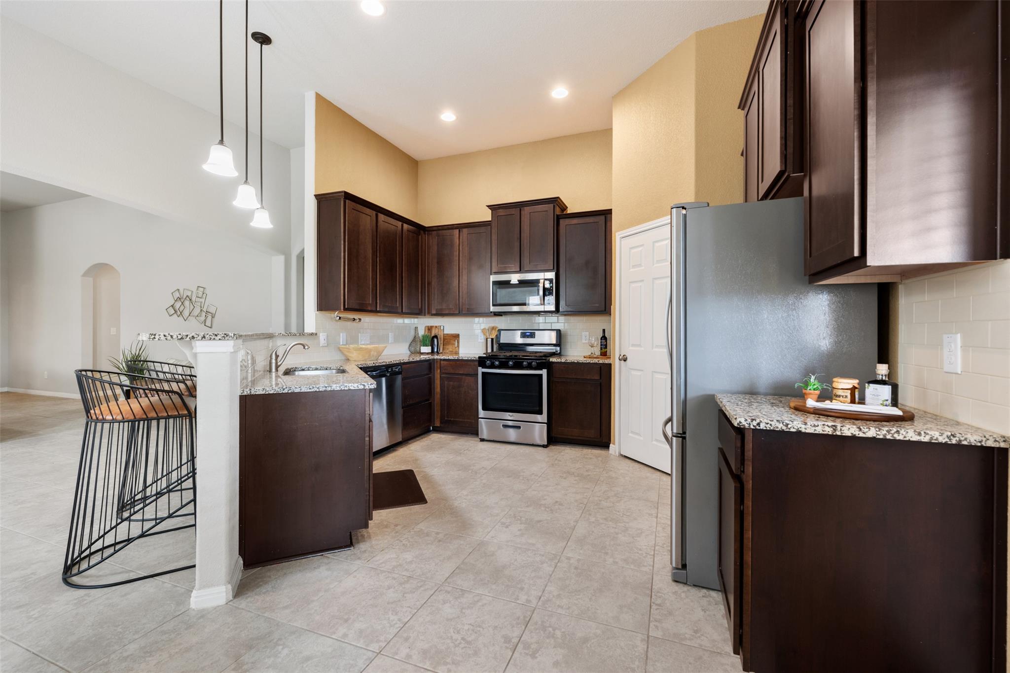 433 Rusk Bluff Ave, Leander, TX 78641