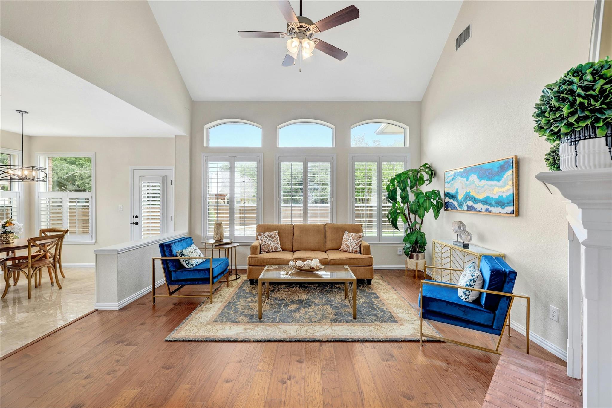 1204 Fall Creek Loop Dr, Austin, TX 78613