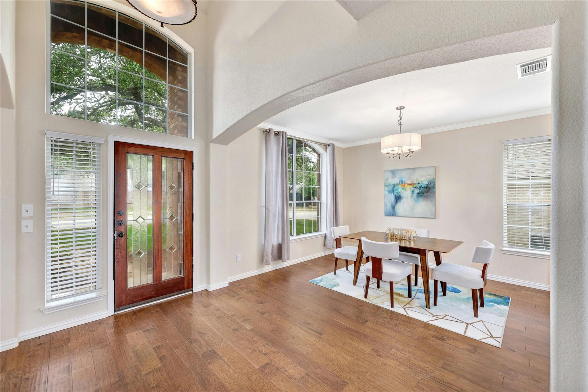 1204 Fall Creek Loop Dr, Austin, TX 78613