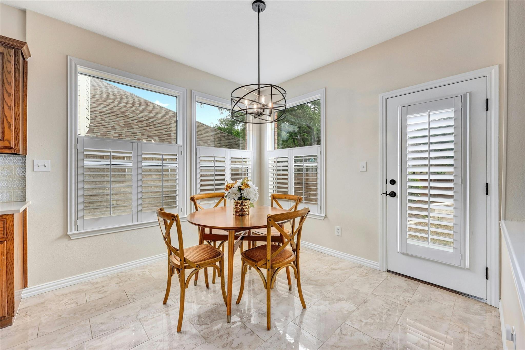 1204 Fall Creek Loop Dr, Austin, TX 78613