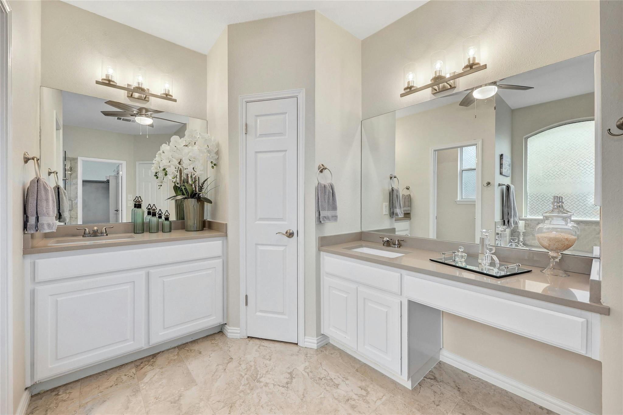 1204 Fall Creek Loop Dr, Austin, TX 78613