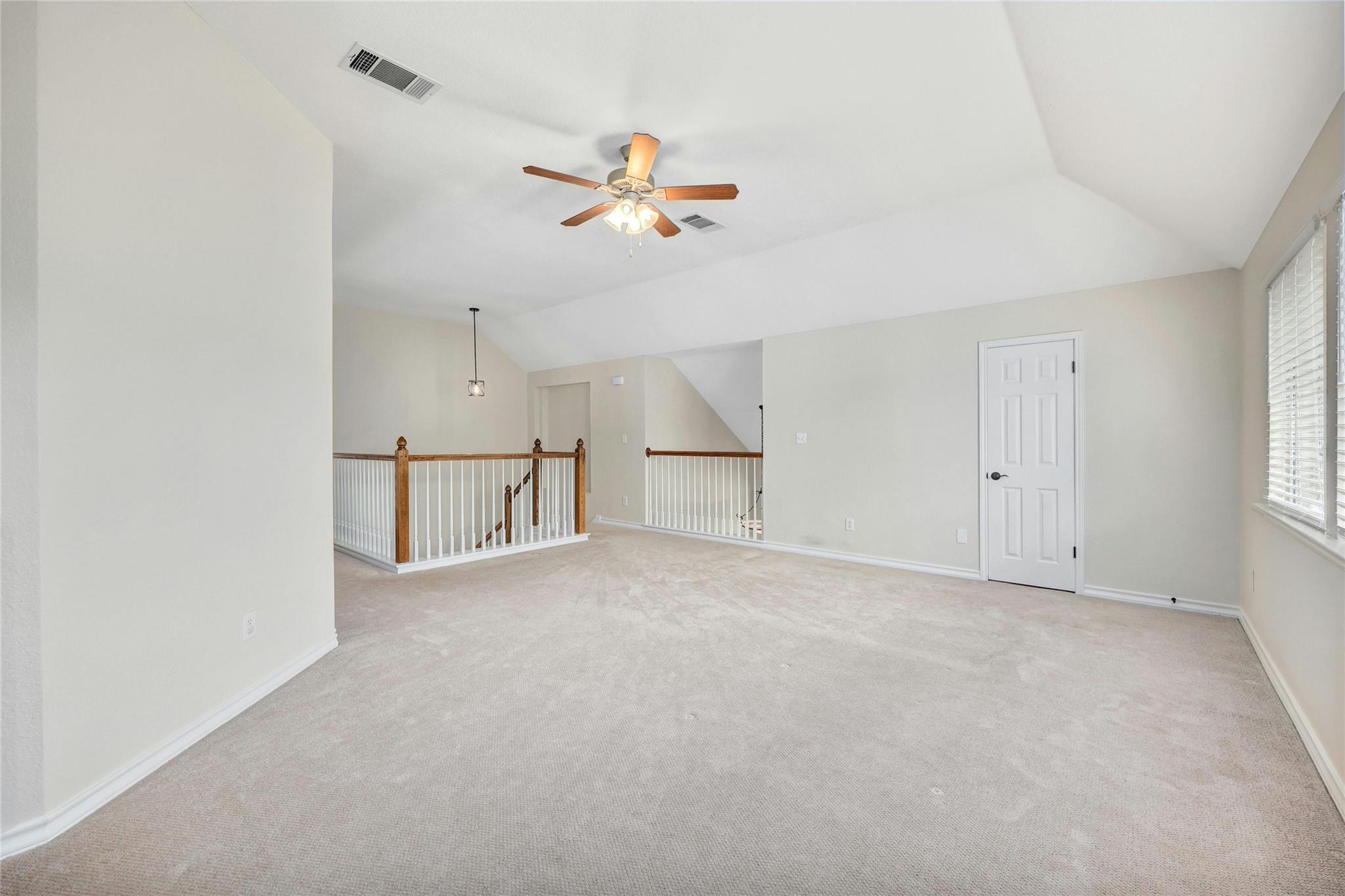 1204 Fall Creek Loop Dr, Austin, TX 78613