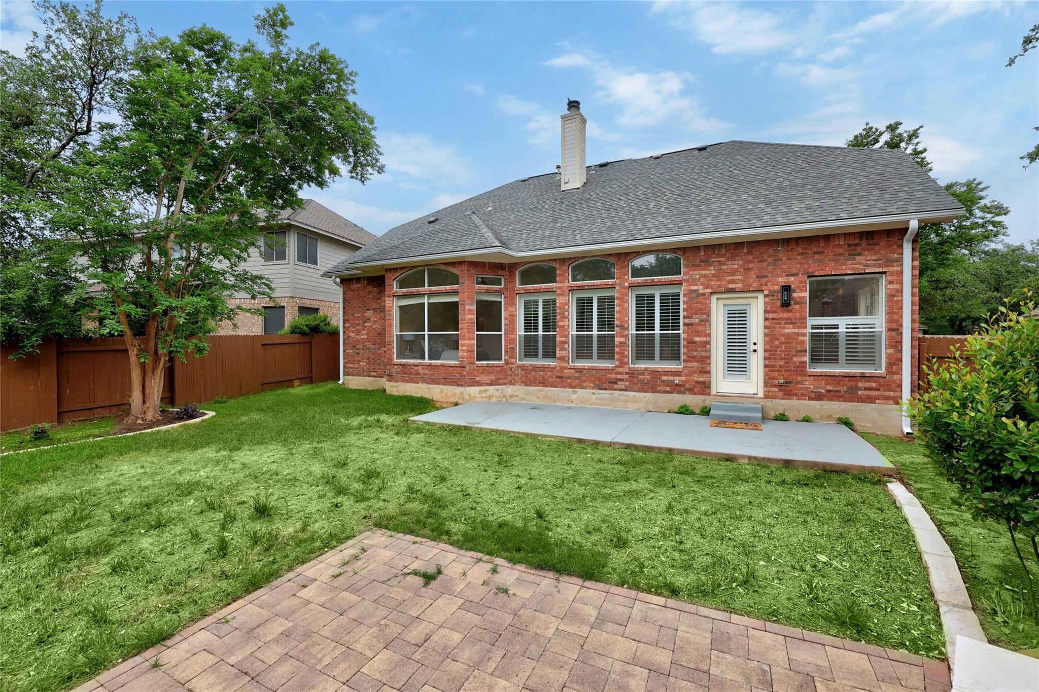 1204 Fall Creek Loop Dr, Austin, TX 78613