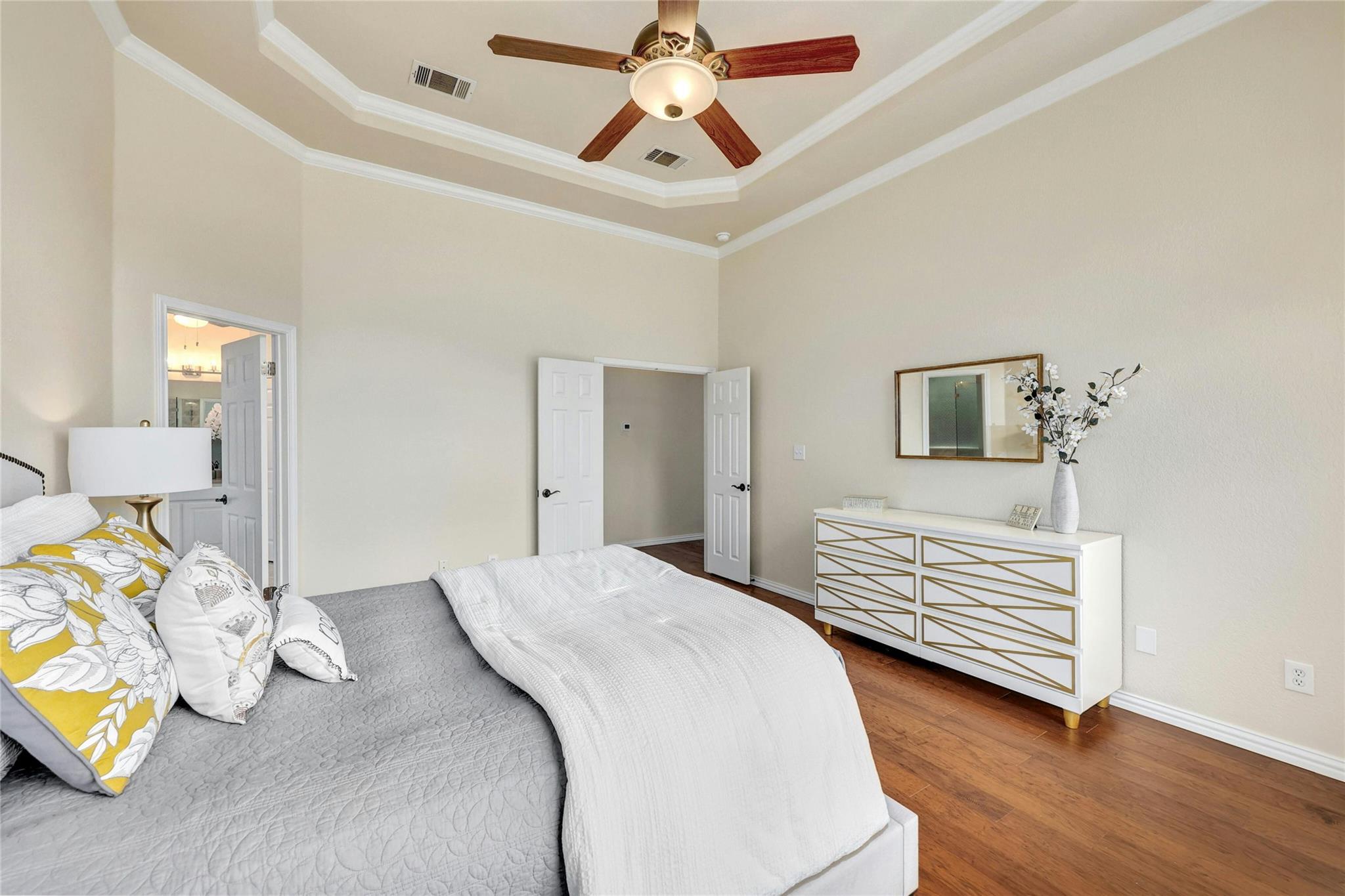 1204 Fall Creek Loop Dr, Austin, TX 78613