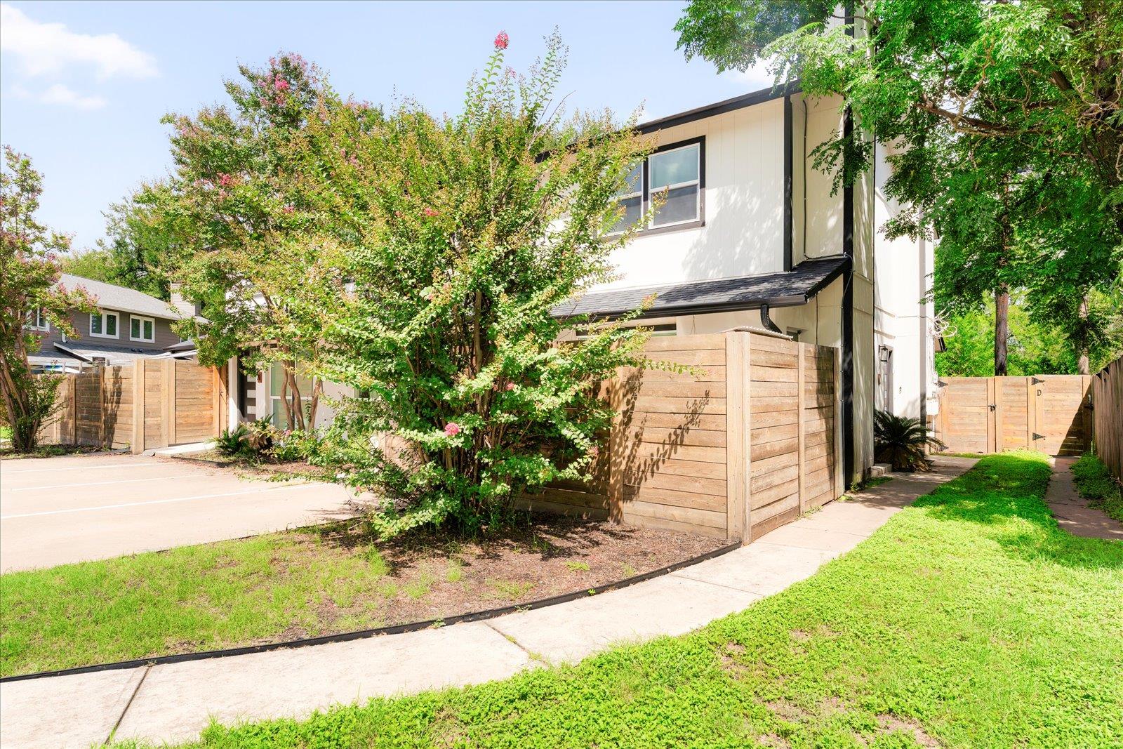 1511 Camp Craft Rd # D, West Lake Hills, TX 78746