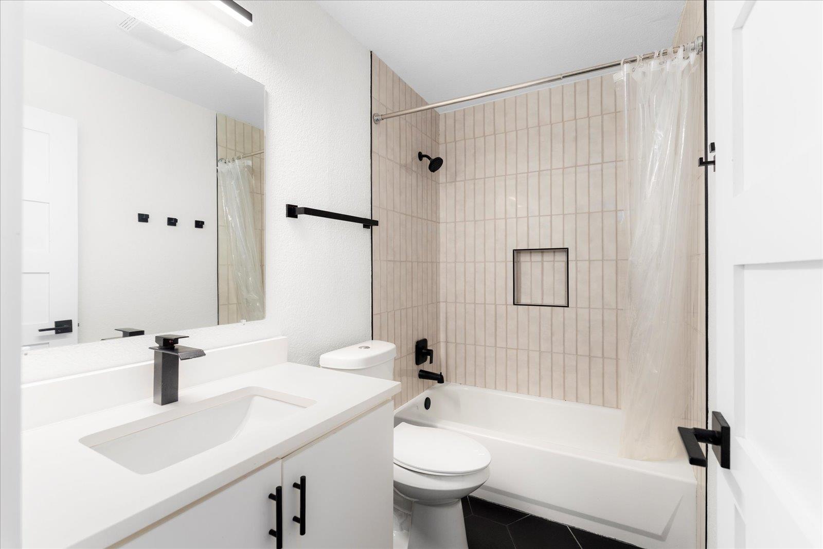 1511 Camp Craft Rd # D, West Lake Hills, TX 78746