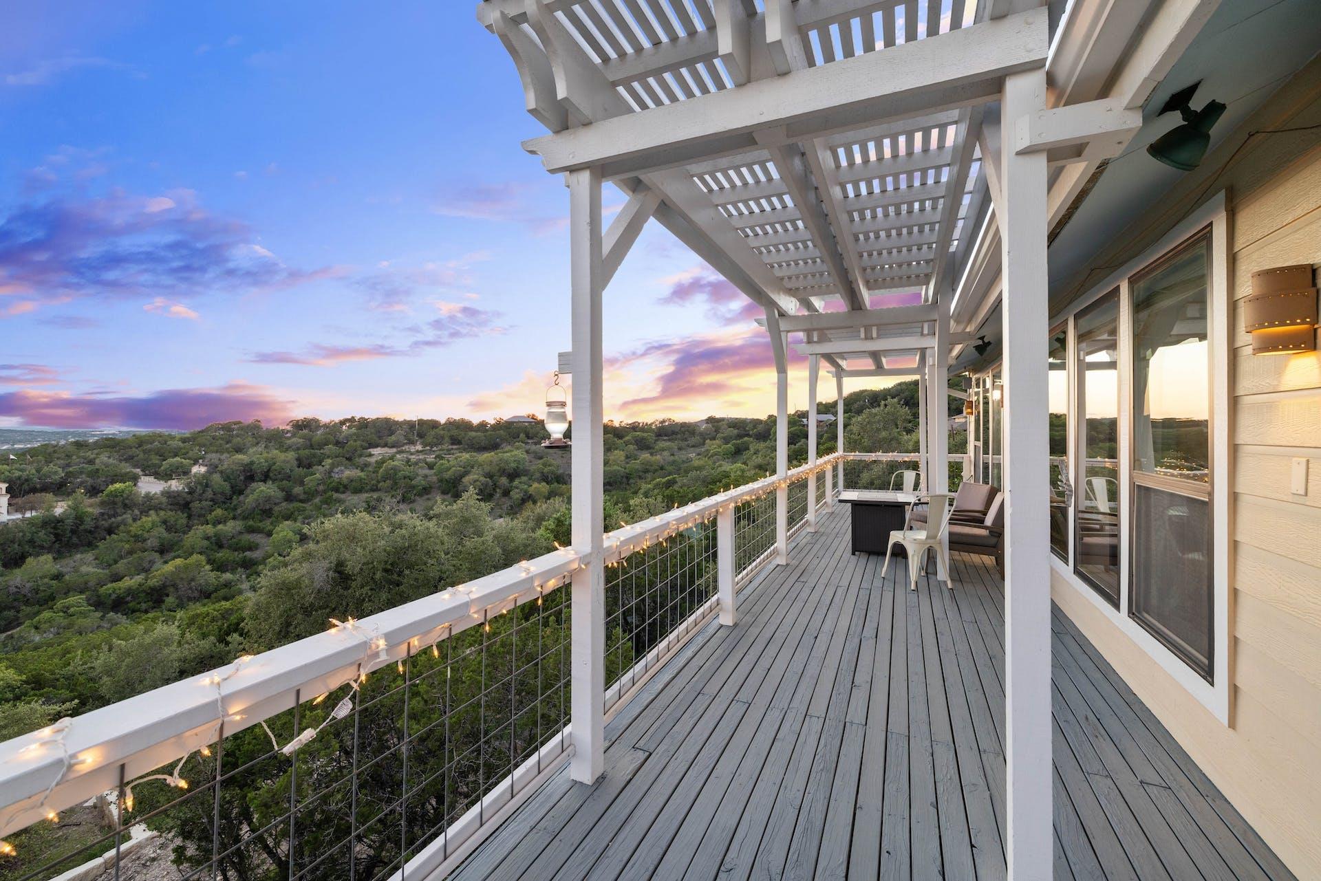 8132 Breeze Way, Jonestown, TX 78645