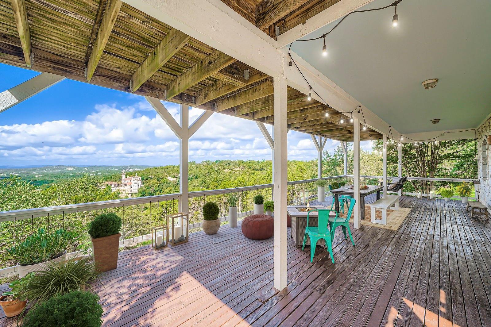 8132 Breeze Way, Jonestown, TX 78645