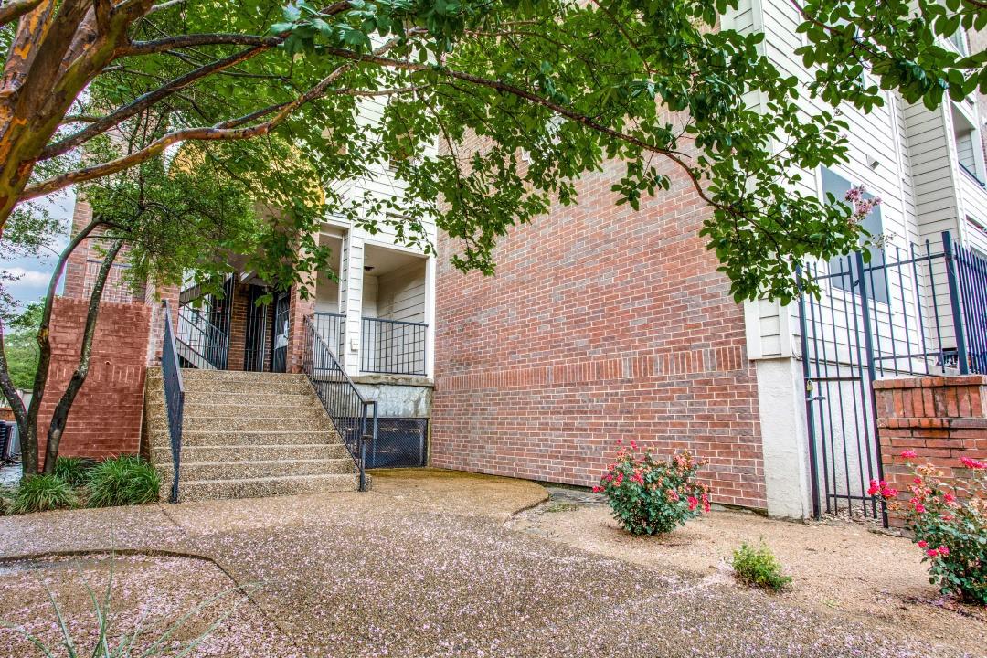 501 W 26th St # 105, Austin, TX 78705