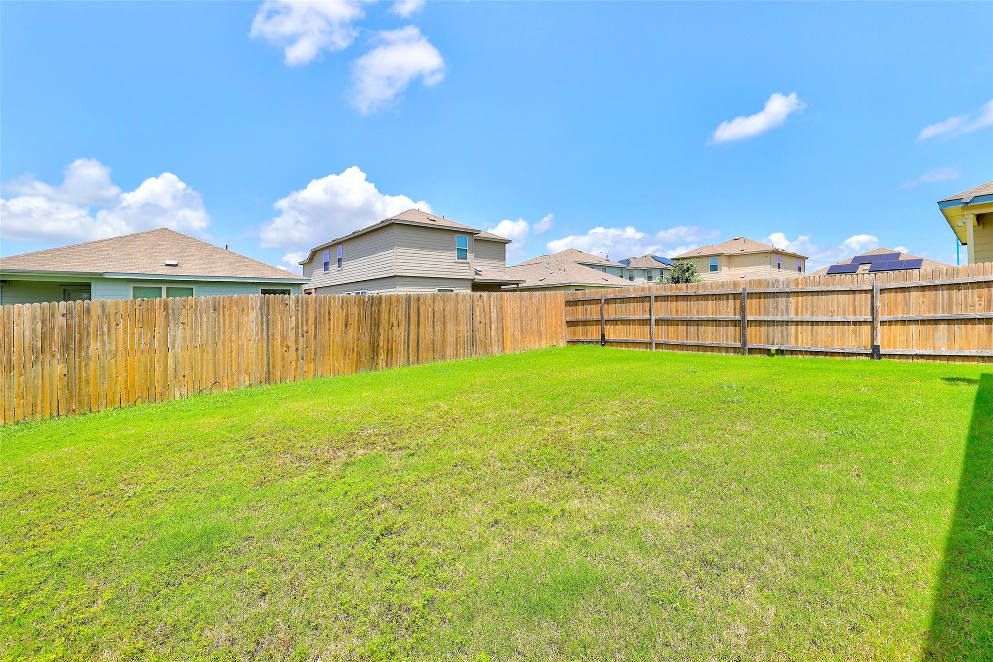 516 Circle Way, Jarrell, TX 76537